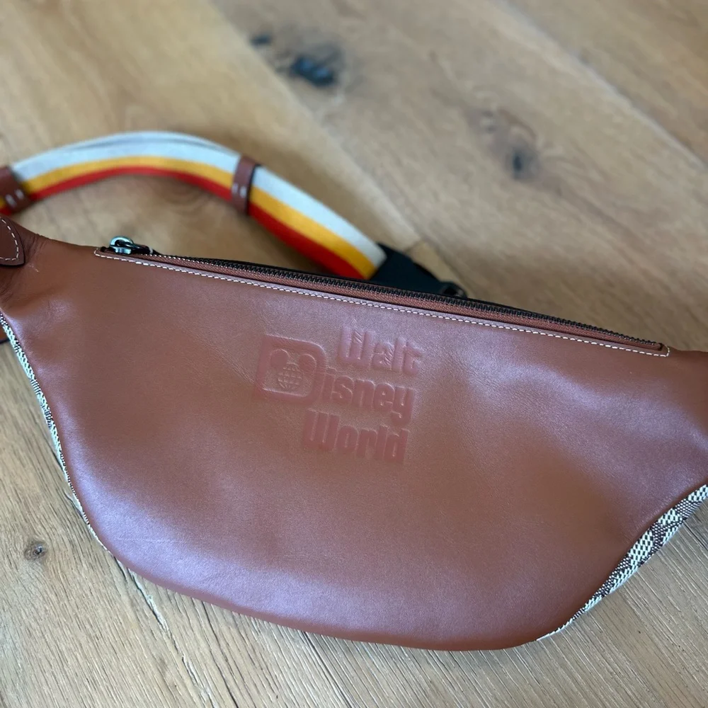 Disney X Coach League Crossbody Bag Signature Textile Jacquard Mickey Mouse - Picture 11 of 11